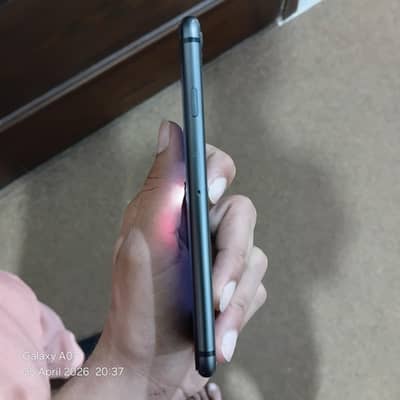 I phone 8 battery 100% condition all ok 10/10