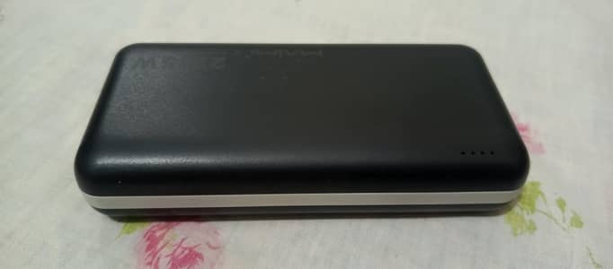 Power bank 20000. MAH 5 piece only