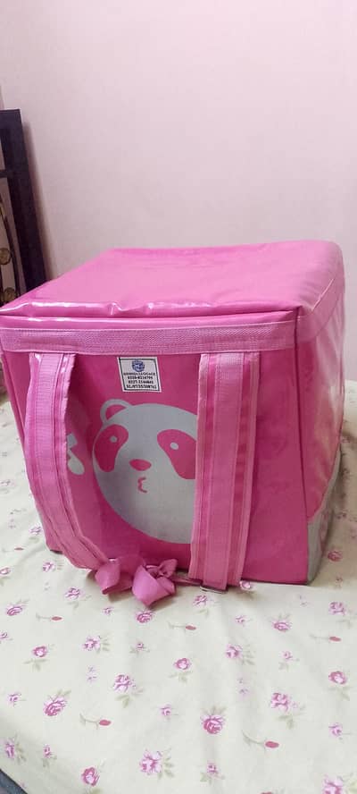 Foodpanda new bag only 1 week use ha bilkul zero meter ha
