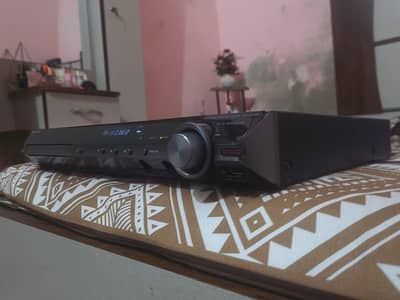 Sony home theater amplifier loc Karachi only serious buyers