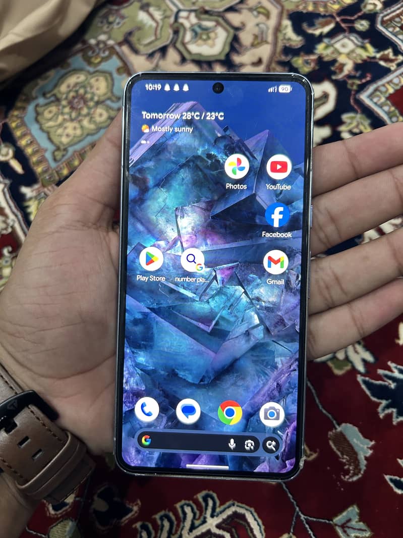 Google pixel 8 pro 1