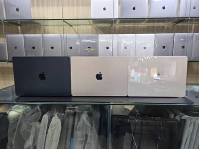 MacBook Air M2 8/256GB|Like New|Original Charger|Stock Available