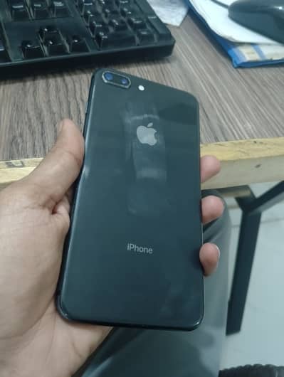 iPhone 8 Plus 64 gb Pta Approved