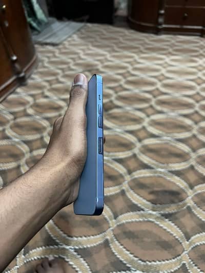 Iphone 13 pro all okay kuch bhi change nhi hy 