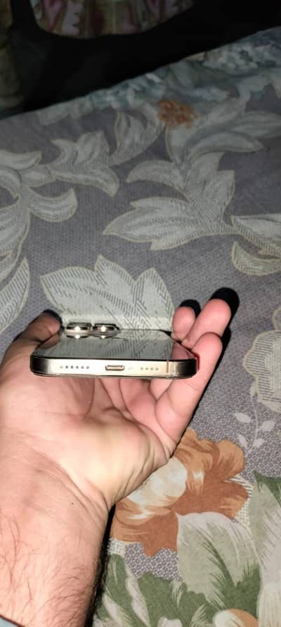 Iphone 16 pro max non pta