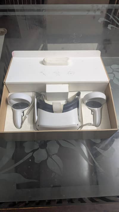 Meta Quest 2 VR Headset – Excellent Condition
