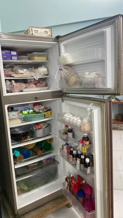 new condition invertor  6 years used