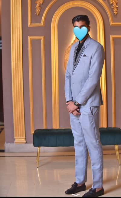 Pent coat  for sale Rs 4500