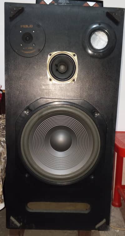 amplifier and woofer do dabbe Hain full size ki