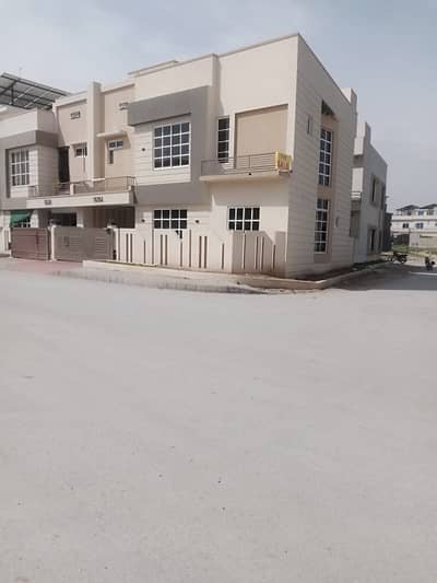 Your Dream Brand New 7 Marla House Is Available In Bahria Town Phase 8 - Safari Valley