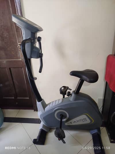 Magnetic exercise Cycle