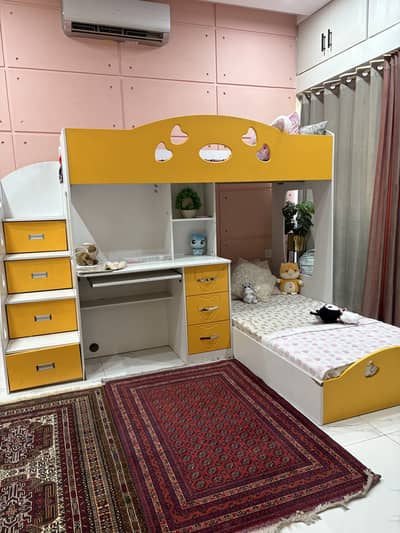 Kids bunk bed