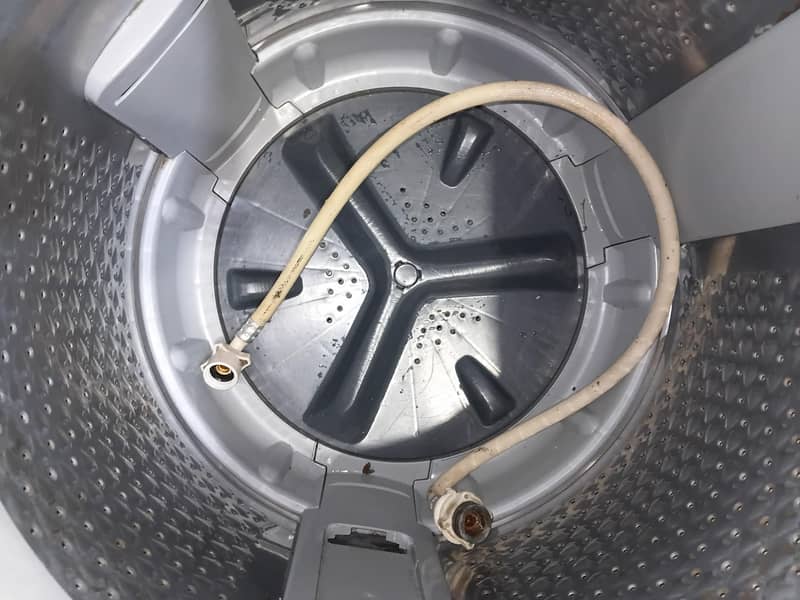 Dawlance Automatic washing machine 7