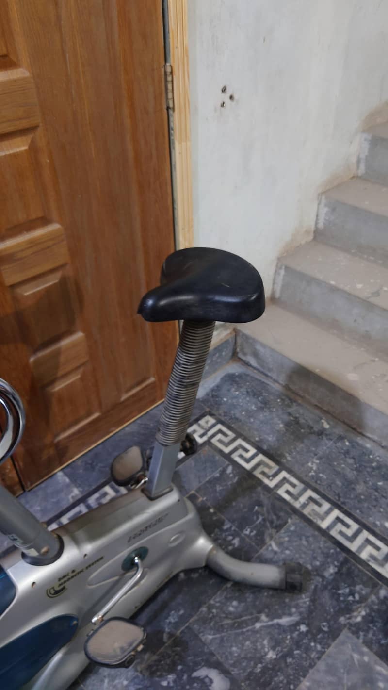 exercise bike protecus 4