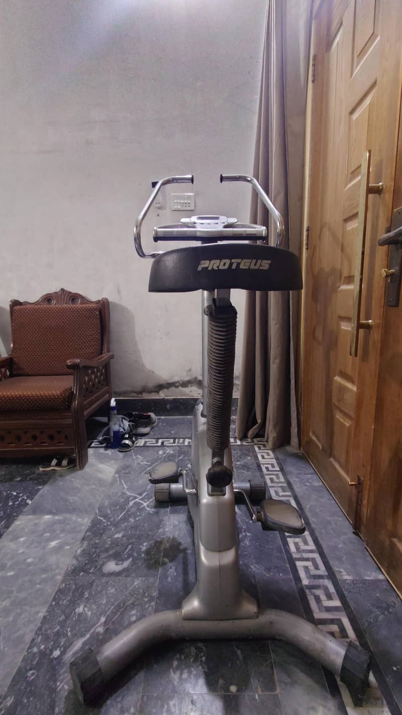 exercise bike protecus 9