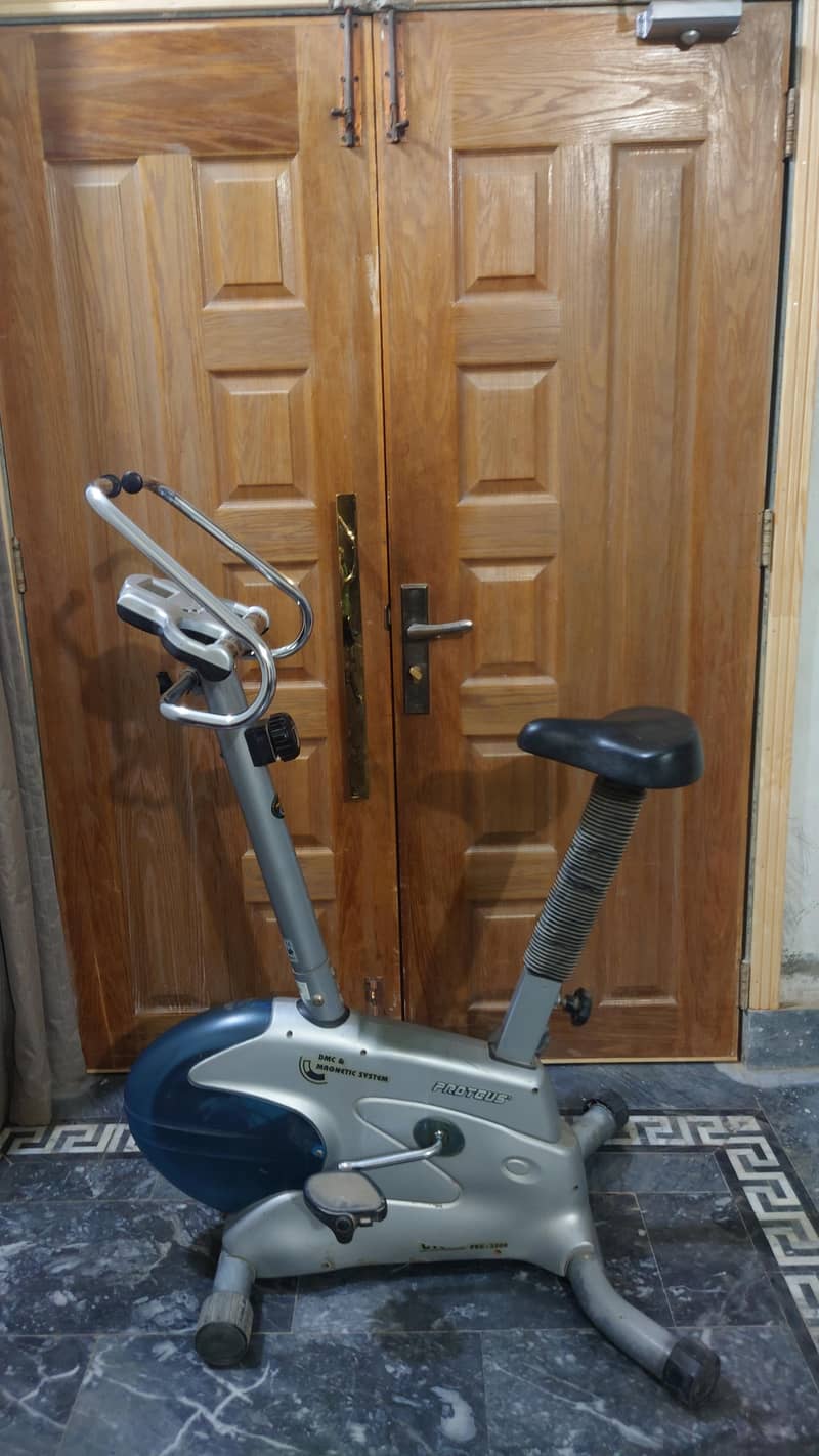 exercise bike protecus 11