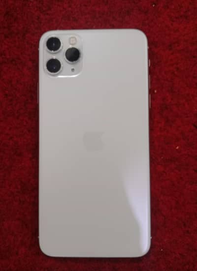 11 Pro Max For Sale or exchange with big models plus cash