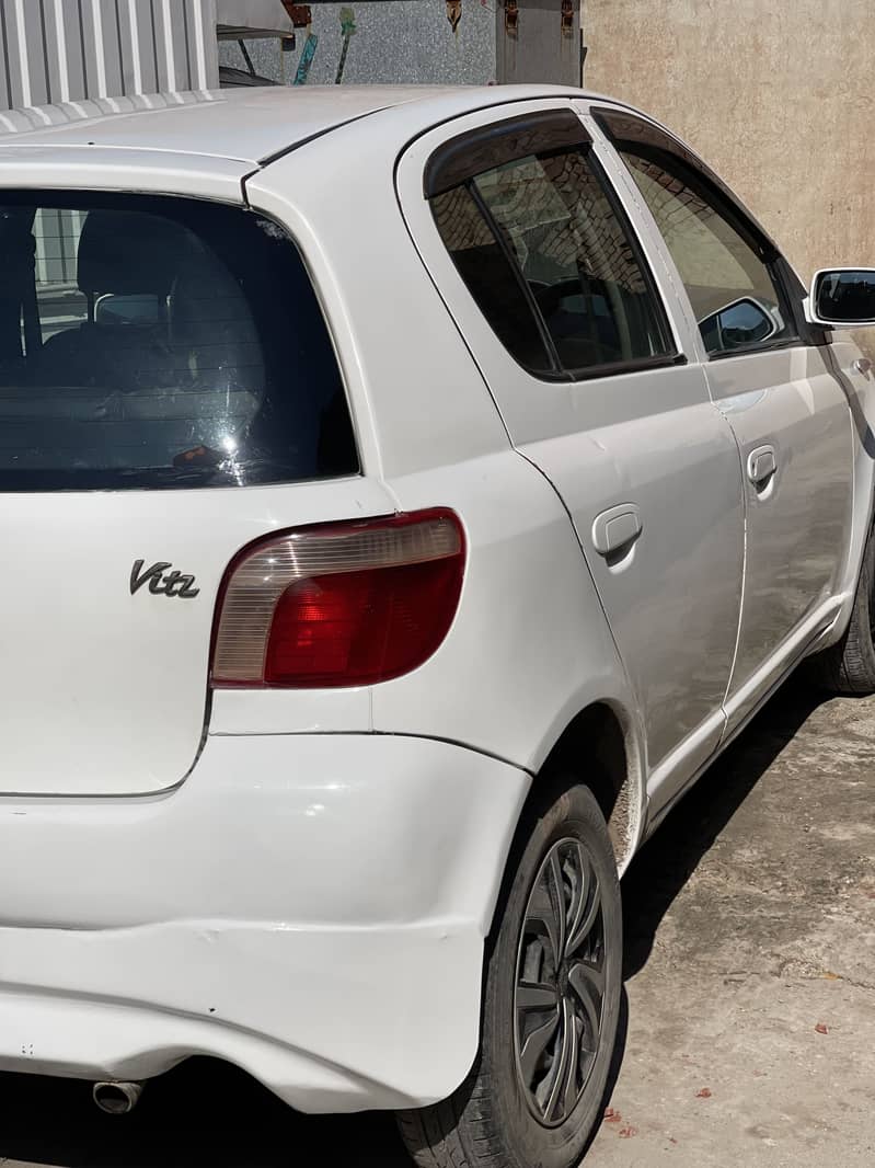 Vitz 2004 model Automatic 7