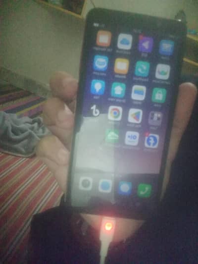 bilkul ok set hyn 2din battery nikal ta hyn