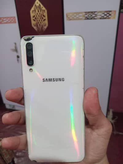 Samsung A70 6/128 With Box(((Exchange possible IPHONE &Google sett)))