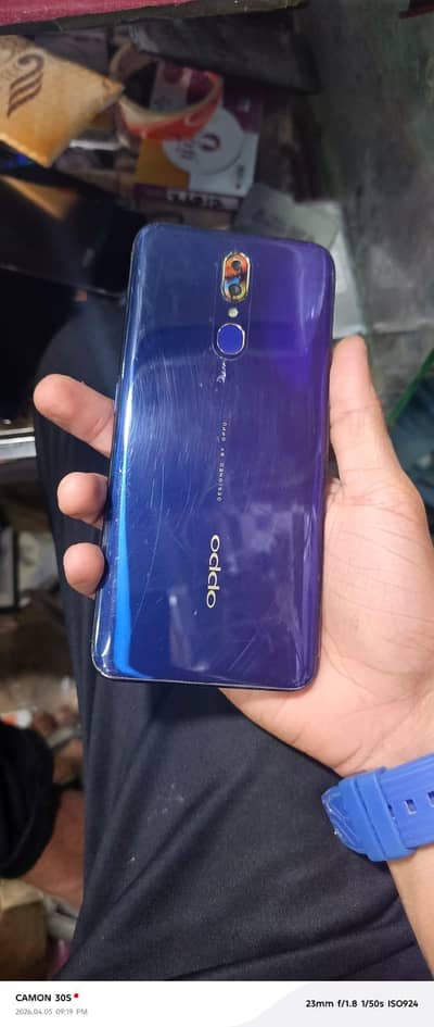Oppo F11 6/128 Dual sim