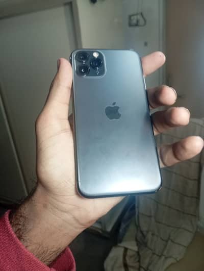 iPhone 11 Pro JV 64GB - Good Condition - Battery Service