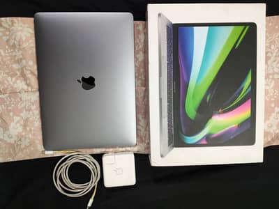 13'' inch Macbook Pro M2 for Sale 2022