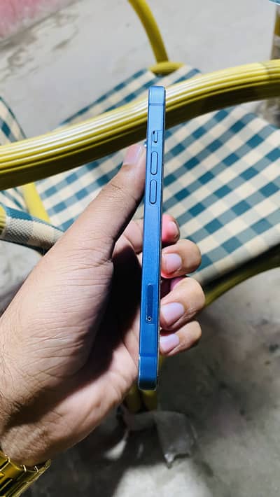 IphOne 13 with Box Factory unlock