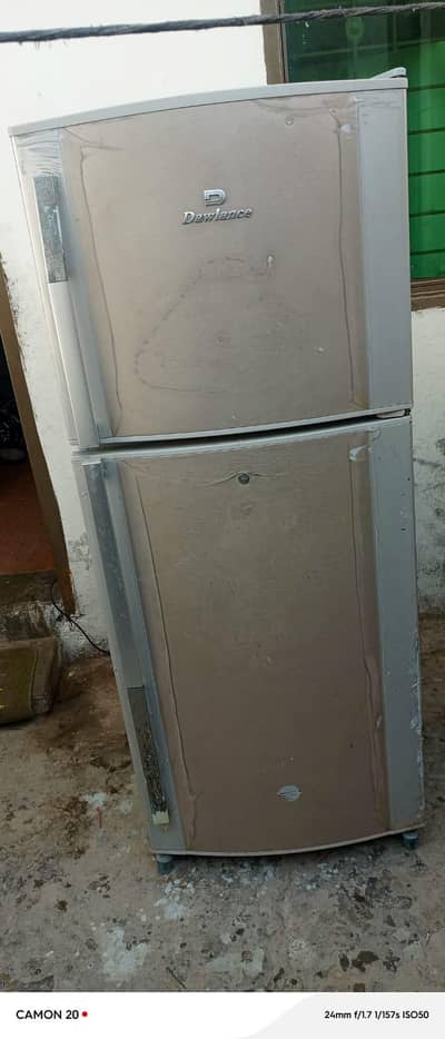 Dawnlance refrigerator 10/10 condition  03029801788 contact this num