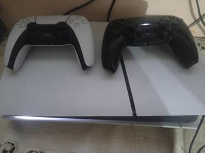 ps5 slim disc edition wit 2 controller 20 game inside price negotiable