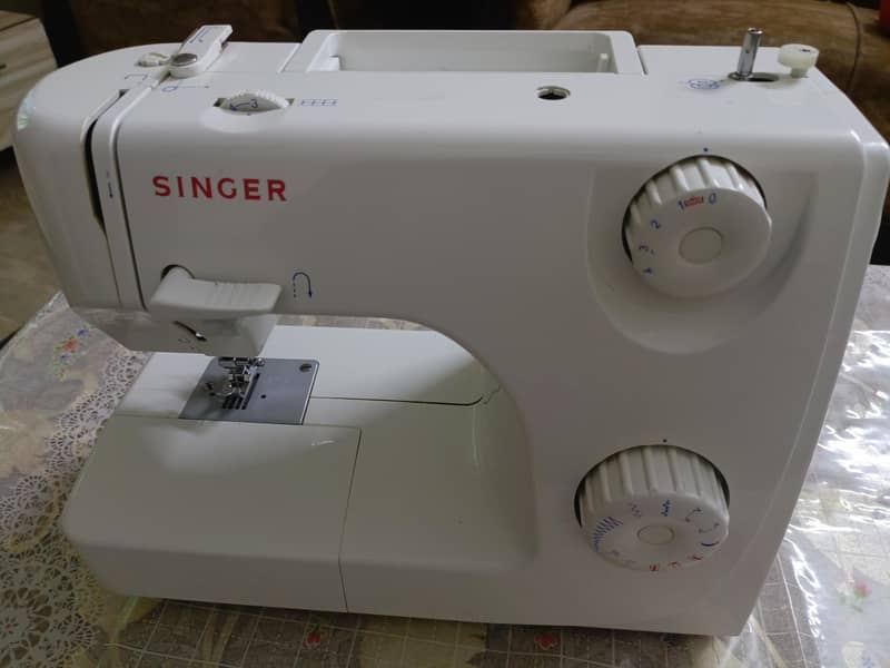 Singer Sewing Machine 5