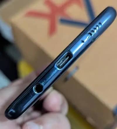 Samsung Galaxy a71 box charge complete  pta approvd