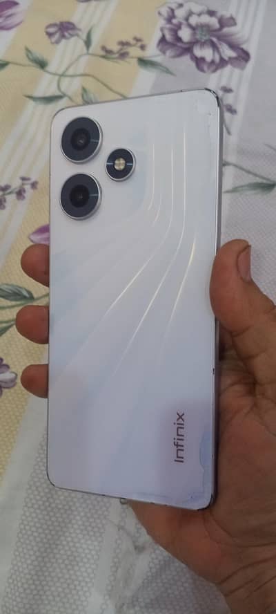 Infinix hot 30 8/128 Urgent sale