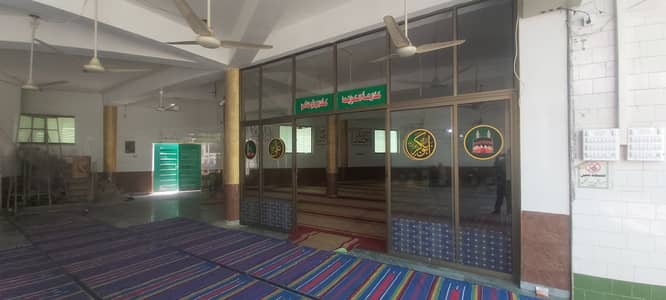 ALUMINIUM AND GLASS WORK