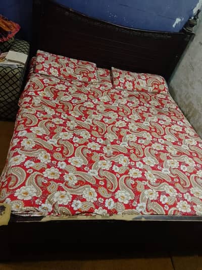 Double Wooden King size Bed for Sale, Clearance