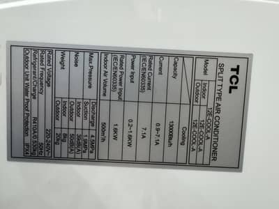 TCL AC JUST one season used even warranty remains excellent condition