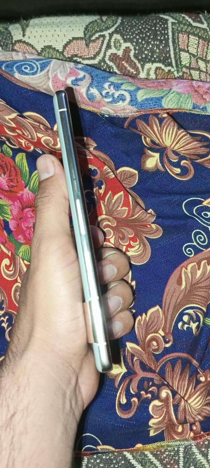 Google pixel 7 pro 4