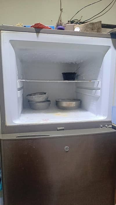 hair firge argent  sale condition 10/8