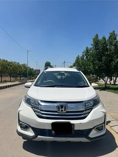 Honda BR-V i-VTEC S 2020 | first owner | Honda maintenaned | KHI REG