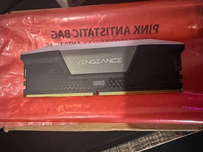 Corsair vengeance DDR5 16gb RAM RGB