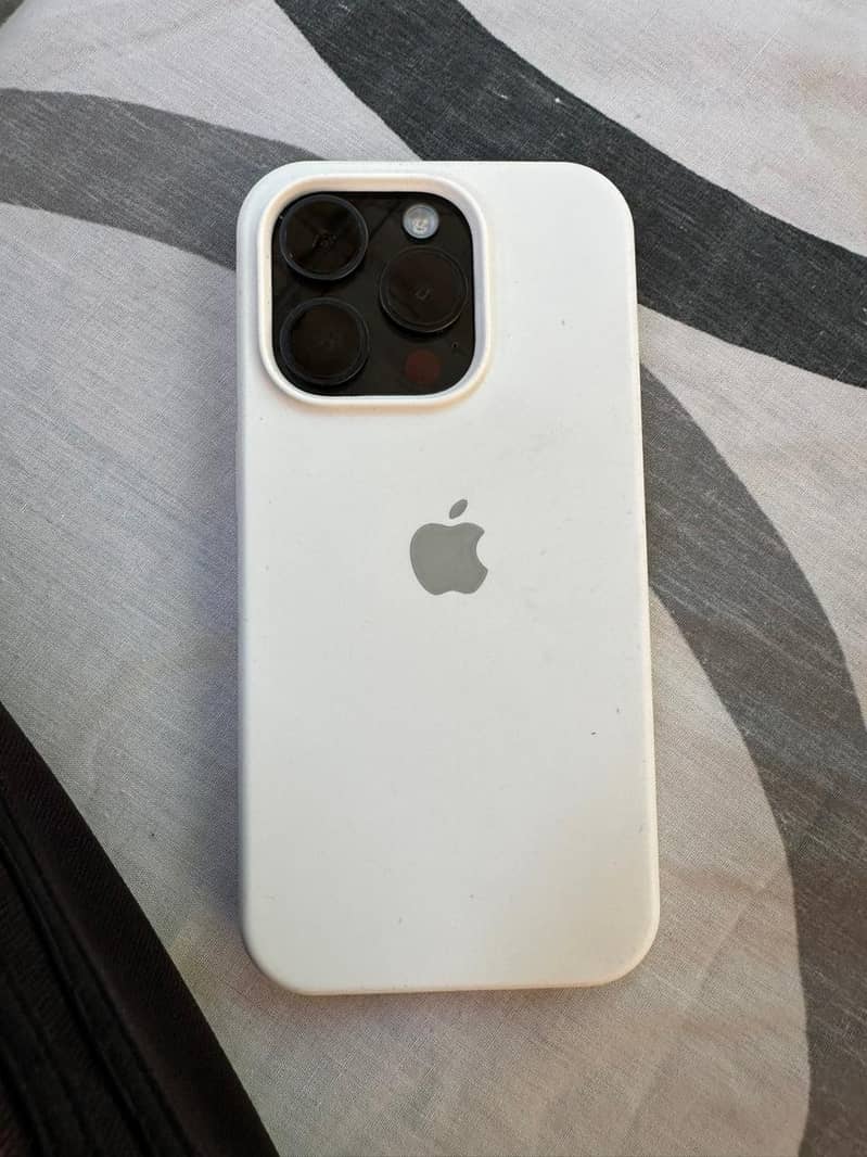 iphone 15 pro 0