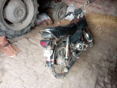 urgent sale condition normal