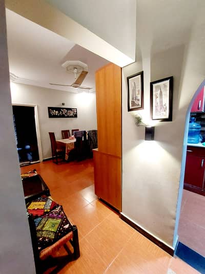 2 bed DD Flat for Sale in Rose Garden Gulistan-e-Johar Block 13