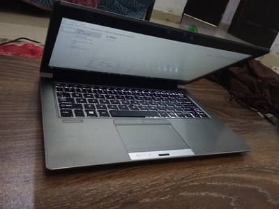 TOSHIBA PORTEGE Z30-B