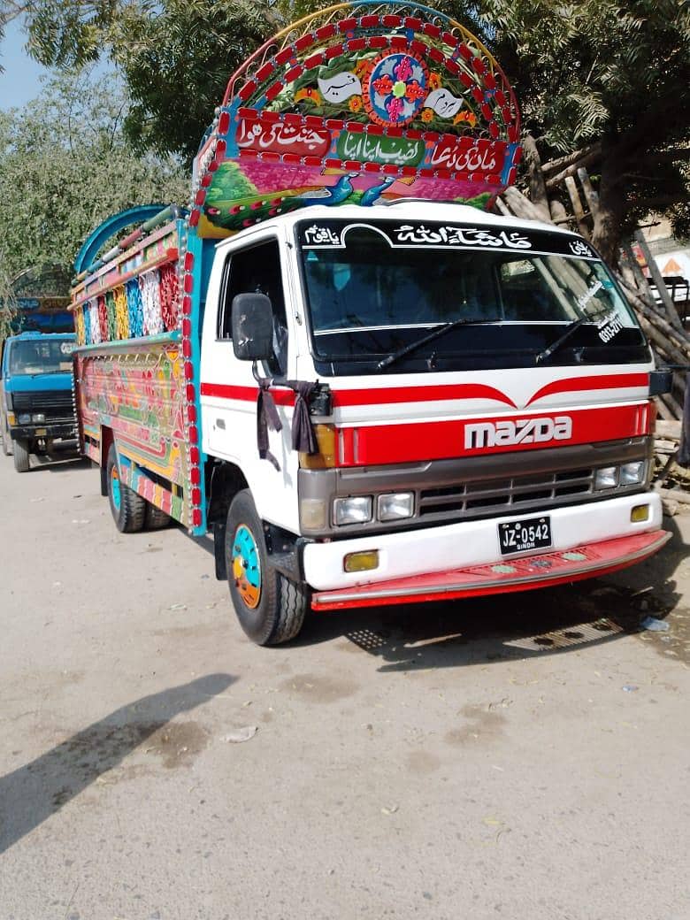 مازدا، شہزور اور سوزوکی کرایے کے لیے دستیاب - 2