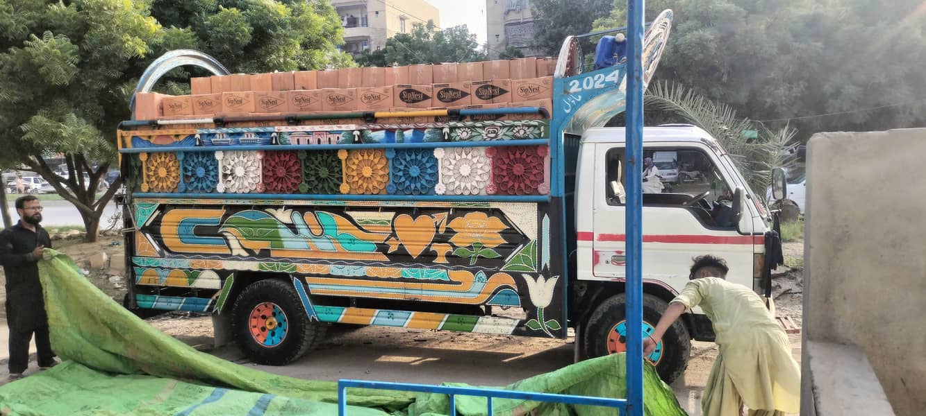 مازدا، شہزور اور سوزوکی کرایے کے لیے دستیاب - 5