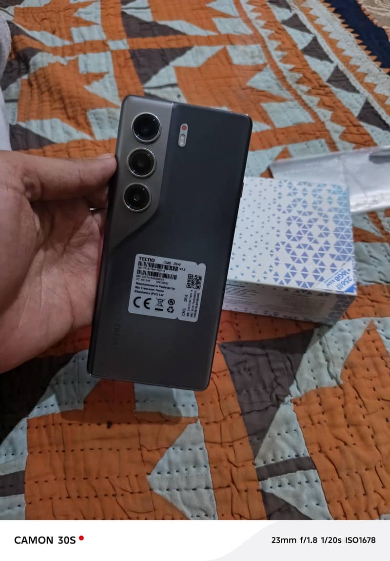 Tecno camon 40 pro 5