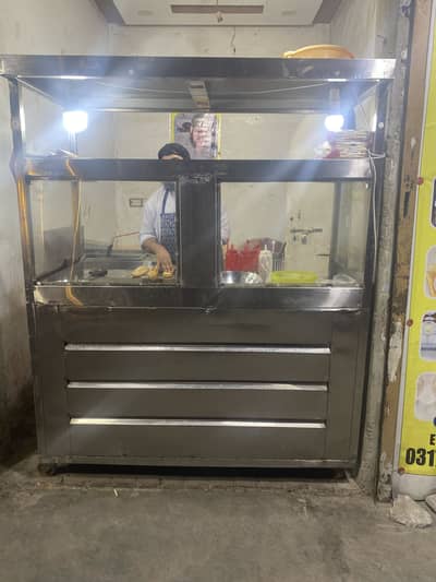 Counter and fryer with all accessories burner cylinders