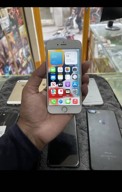 I phone 6s pta approved  My Whatsapp number 0324845367*EIGHT hai