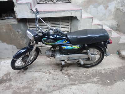 Dhoom CD70 Urgent for sale